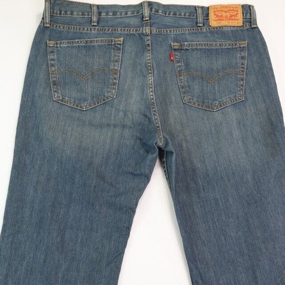 Levi 559 Jeans Mens 40x30 (Fits 42x30) Blue Relaxed Straight Fit - Picture 6 of 11